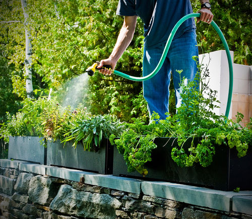 Кадка для садовых растений из переработанного пластика - RECTANGLE PLANTER - Loll Designs - прямоугольная / современная / для гостиницы