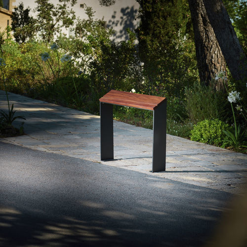 Современная общественная скамейка - PYSA - CYRIA | Mobilier Urbain - из дерева / из стали / из термолакированной стали