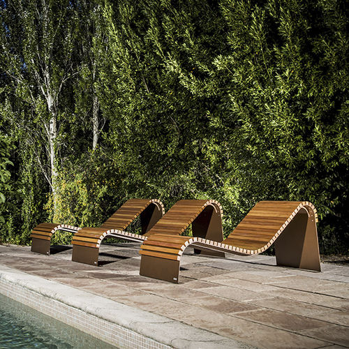 Современный складной стул - MAGNUM - CYRIA | Mobilier Urbain - из дерева / из стали / для наружного применения