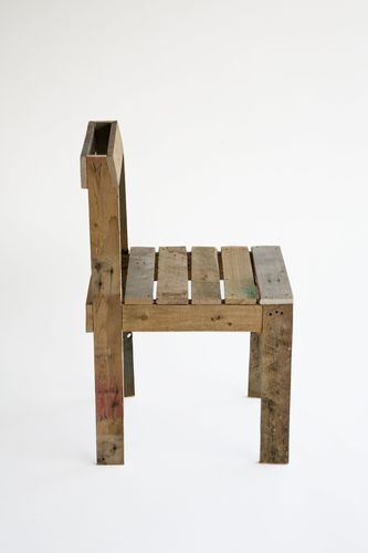 Современный cтул - PALLET  - studiomama - из дерева / из вторичных материалов / для профессионального использования