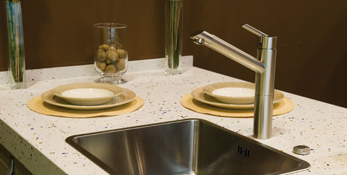 Квариловая рабочая поверхность - VENECIA - COMPAC The Surfaces Company - для кухни