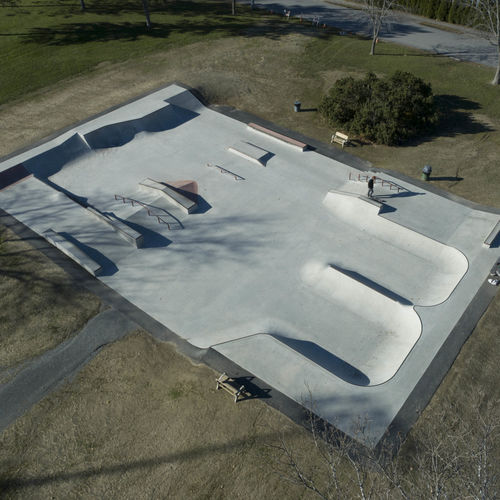 Скейтпарк из бетона - BANGOR, MOI - World Skate Parks