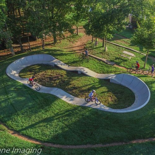 Памп-трек для серфинг-парка - HIGHLANDVILLE, MO - World Skate Parks - из бетона