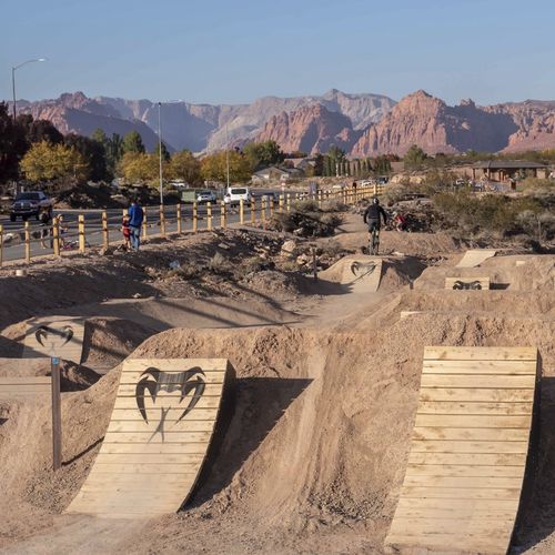 Скейтпарк из дерева - ST. GEORGE, UT - World Skate Parks - для байк-парков