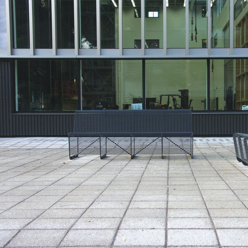 Современная общественная скамейка - LIMPIDO - mmcité street furniture - из гальванизированной стали / со спинкой / без спинки