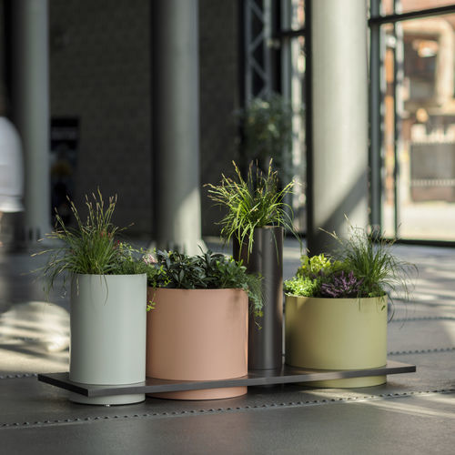Кадка для садовых растений из гальванизированной стали - POLYS - mmcité street furniture - из алюминия / круглая / модульная