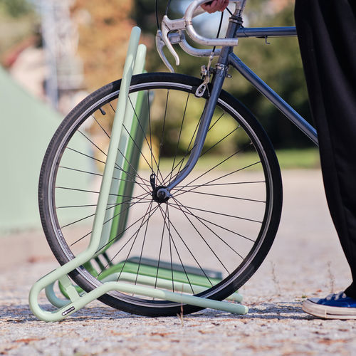 Напольная парковка для велосипедов - OCUS - mmcité street furniture - защищенная / для наружного применения / из стали