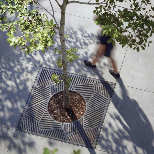 Круговая решетка для деревьев - mmcité street furniture - квадратная / геометрическая / из чугуна