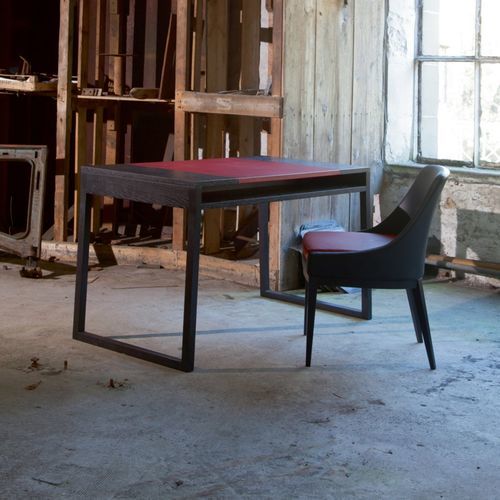 Напольный рабочий стол - MONTSOREAU - Duvivier - современный / из дуба / из кожи