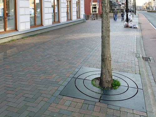 Квадратная решетка для деревьев - ELBE - ANAE street furniture - из чугуна