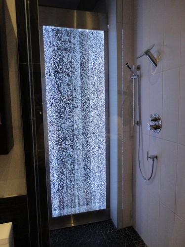 Пузырьковая панель с подсветкой - DOUCHE - Espace d'eau France