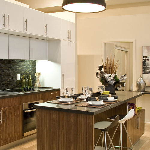 Современная кухня - MODENA - AYA kitchens - из дерева / островного типа / L-образная