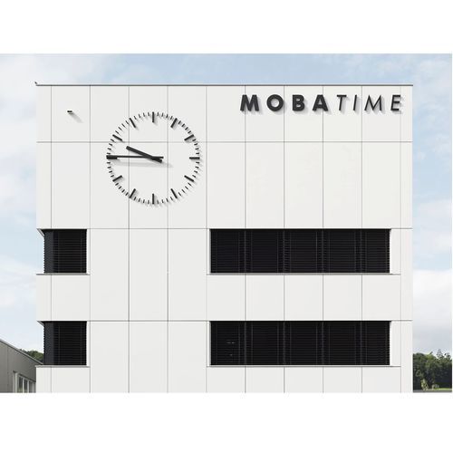 Панельная облицовка фасада - MOBATIME - Rieder Facades GmbH - из цементно-стекольного композита / из бетона / вертикальная