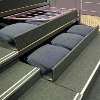 Телескопическая ступень - FOLDAWAY - MASTER INDUSTRIE - выдвижная / со складным креслом / автоматизированная