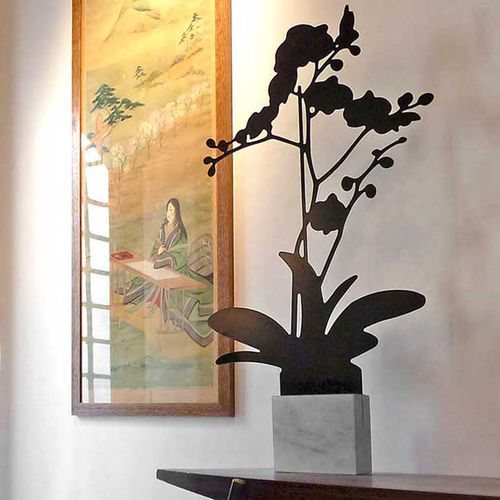 Скульптура из каррарского мрамора - ORCHID - Logical Space design - из алюминия / отдельностоящая / белая