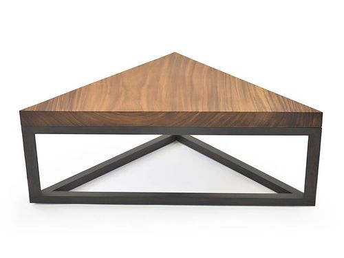 Современный журнальный столик - TRIANGLE - Rotsen Furniture - из дерева / треугольный / для гостиницы