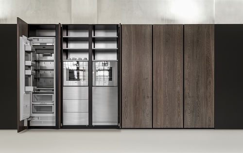 Современный шкаф для хранения для кухни - WALL - Steininger Designers - из дерева / из натурального камня / для холодильника