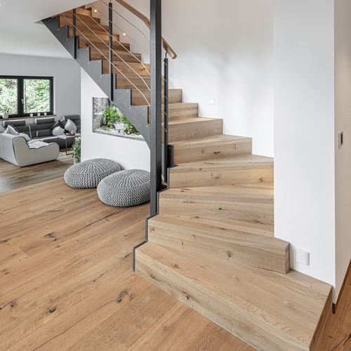 Лестница с поворотом на 90° - Créateur d'escaliers Treppenmeister - с поворотом на 180° / со ступеньками из дуба / с фанерными ступеньками
