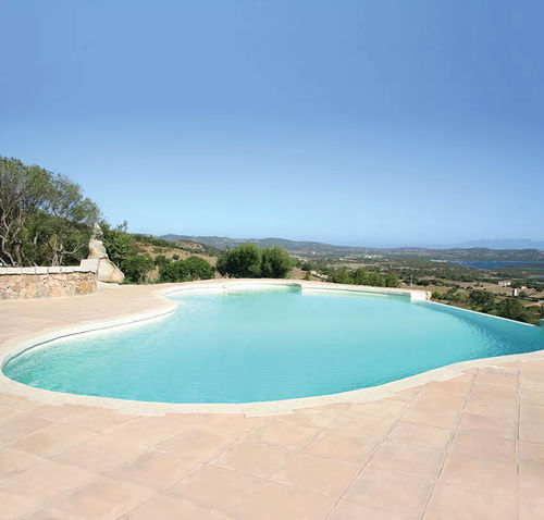 Бассейн на заказ - Amalfi - Piscine Acquaform - встроенный бордюр / для наружного применения / заглубленный