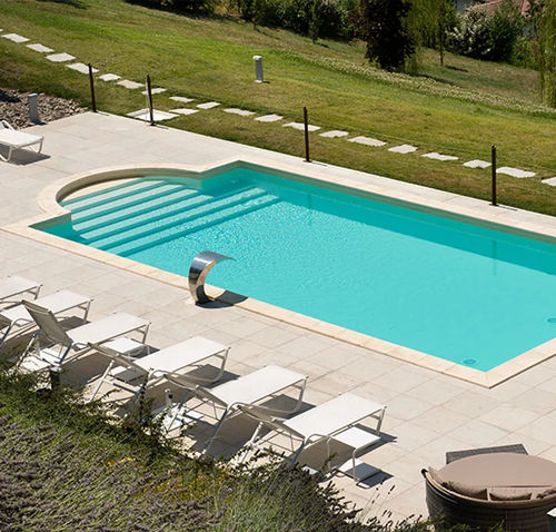 Бассейн на заказ - Relax - Piscine Acquaform - встроенный бордюр / невидимый бордюр / для наружного применения