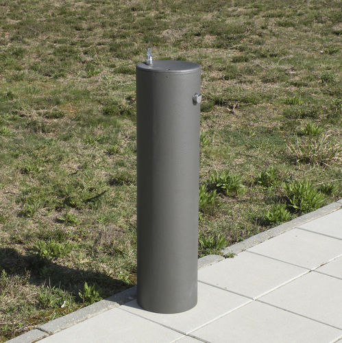 Питьевой фонтанчик не определено - LINEA - LARUS DESIGN - для наружного применения / из стали / из чугуна