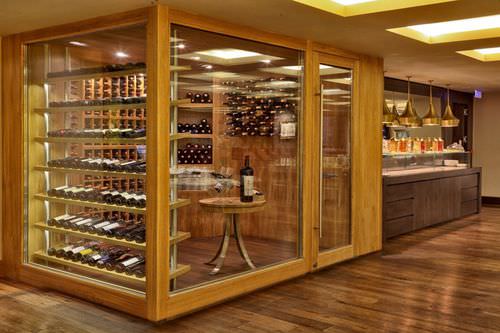 Винный шкаф для профессионального использования - ARMAGGAN HOTEL - Focus Wine Cellars - встраиваемый / из стекла / из дерева