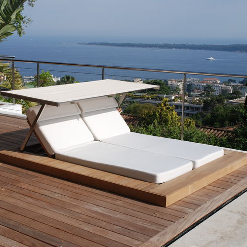 Современный садовый шезлонг - SUNDECK - HONEYMOON - из Sunbrella® / из тикового дерева / из нержавеющей стали