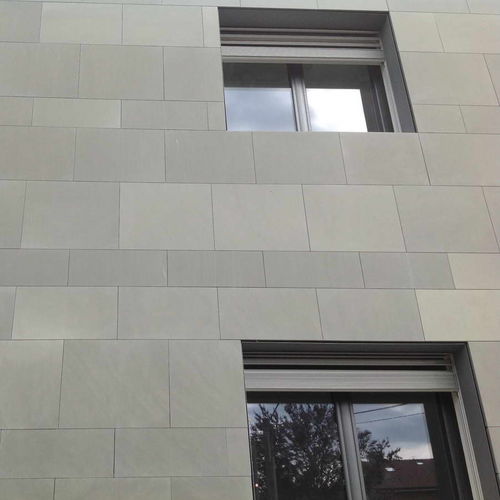 Панельная облицовка фасада - GREY SAND - Balfin srl - из песчаника / полированная / имитация камня