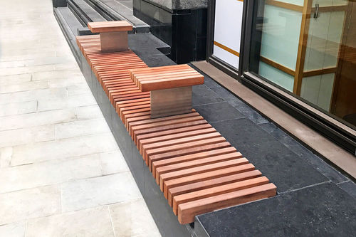 Современная общественная скамейка - Factory Street Furniture - из дерева