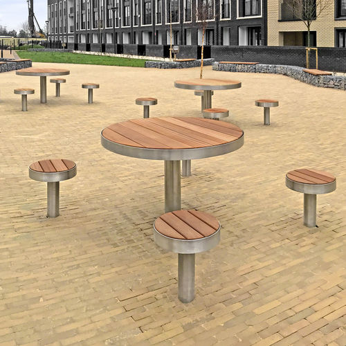 Современный стол - TREE - Factory Street Furniture - из нержавеющей стали / с основанием из нержавеющей стали / круглый