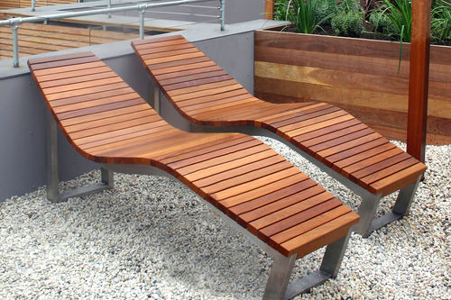 Современный садовый шезлонг - SKOP - Factory Street Furniture - из дерева / из нержавеющей стали / для интерьера