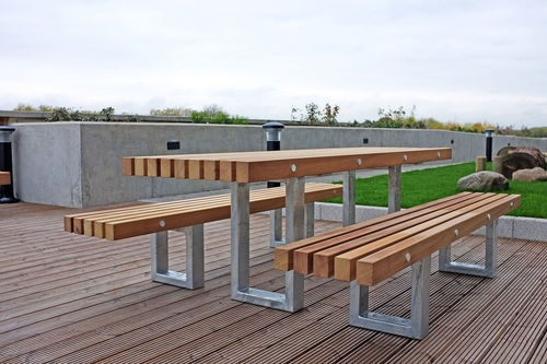 Современная общественная скамейка - TORD - Factory Street Furniture - из дерева / из гальванизированной стали / FSC-сертифицированная