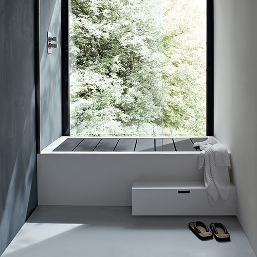 Отдельностоящая ванна - Alterego - Rexa Design - приставная / для жилых зданий / из Corian®