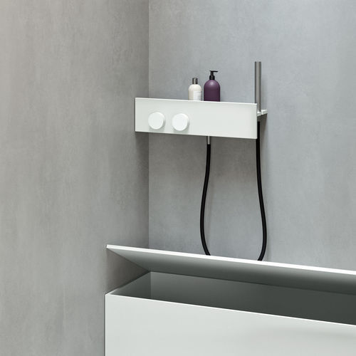 Настенный стеллаж - Seamless  - Rexa Design - современный / из мрамора / из Corian®
