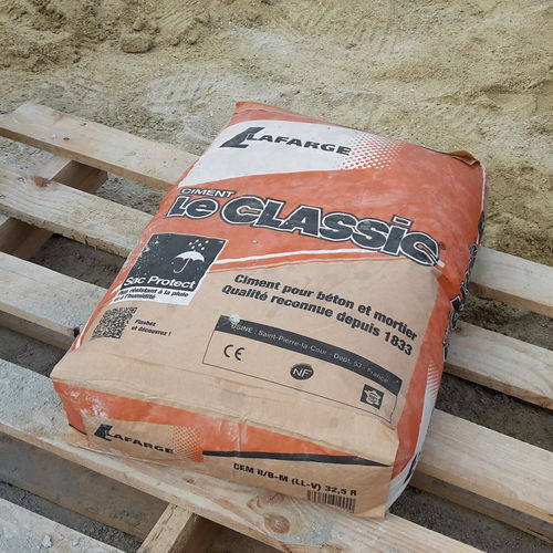 Цемент комбинированный портландцемент - CLASSIC® SAC PROTECT™ - Lafarge concrete - для фундамента / для напольной поверхности / для проушины
