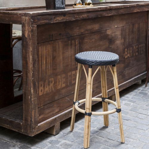 Современный барный табурет - Simone - Sika-Design - из ротанга / с основанием из ореха / 4 ножки