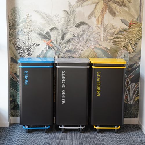 Мусорный контейнер контейнер - NOMADE - ROSSIGNOL - с сортировкой / из стали, покрытой порошком / с колесами