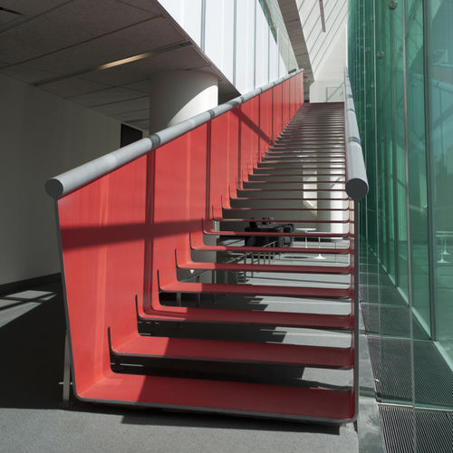 Прямая лестница - JUILLIARD STAIRS - A. Zahner - с металлическими ступеньками / металлическая конструкция / для коммерческих зданий