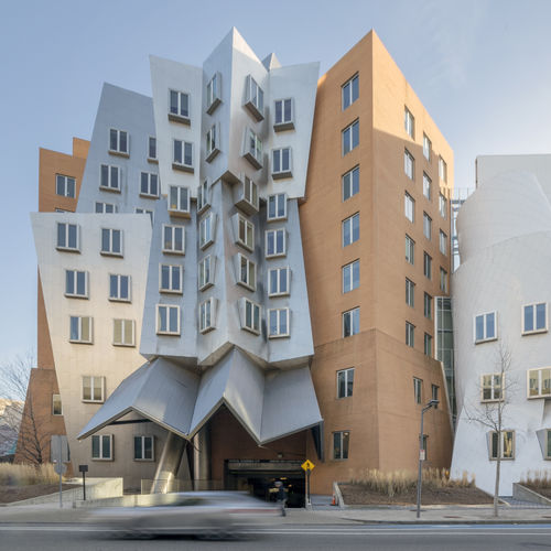 Панельная облицовка фасада - MIT STATA CENTER - A. Zahner - из алюминия / из нержавеющей стали / титан
