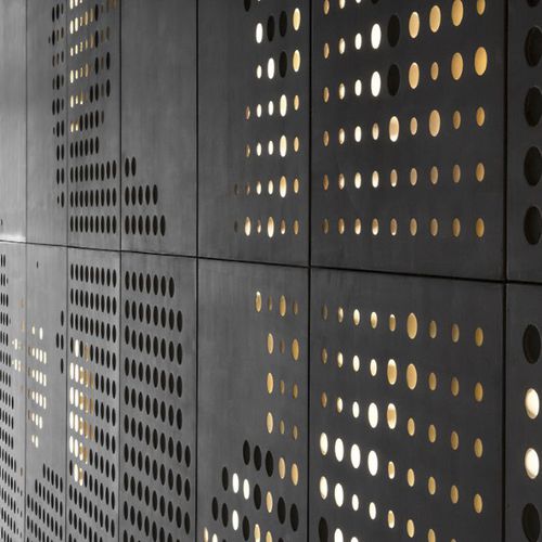 Панельная облицовка фасада - LOIOS BUILDING - Valchromat - из древесного волокна / FSC-сертифицированная / гладкая