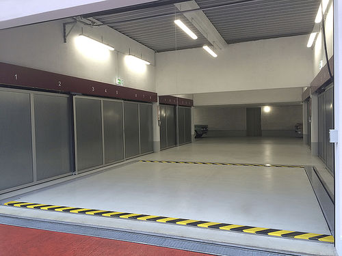 Система парковки с платформой - MULTIBASE U10 - KLAUS Multiparking GmbH - с лифтом