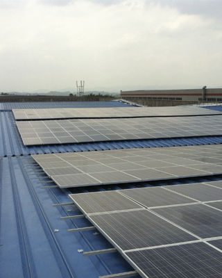 Сборочная система для кровли из рифленого листа - 1 - Jinko solar - на крыше / на солнечной батарее / для фотогальванического оборудования