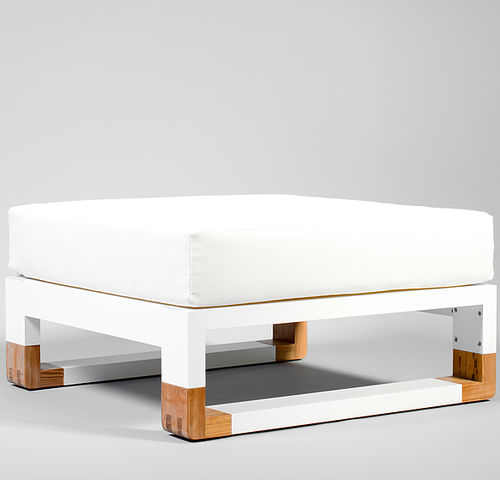 Современная оттоманка - YACHT CLUB  - SACHI - Premium Outdoor Furniture - из ткани / из дерева / из алюминия