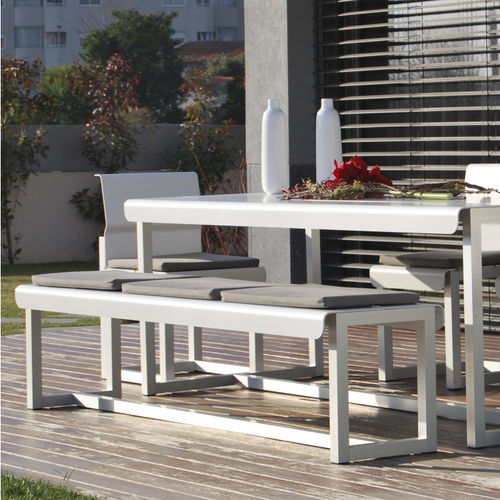 Современная скамейка для сада - WEST COAST - SACHI - Premium Outdoor Furniture - из алюминия