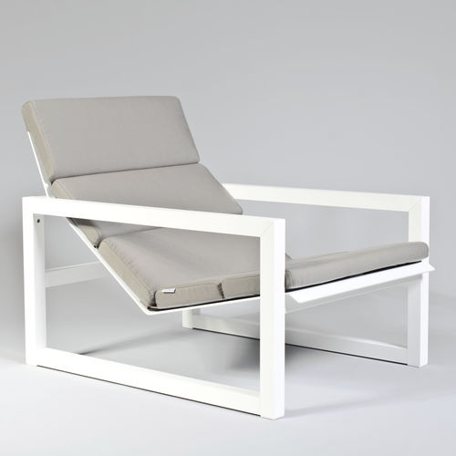 Современный садовый шезлонг - SPIKES - SACHI - Premium Outdoor Furniture - из Sunbrella® / из алюминия / для сада