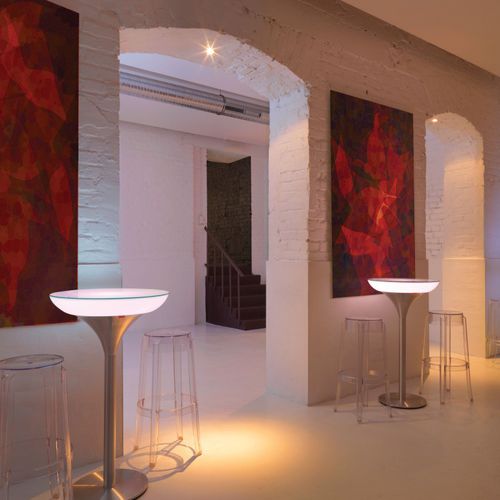 Современный высокий стол для еды стоя - LOUNGE M 105  - MOREE - из стекла / из пластика / с основанием из алюминия