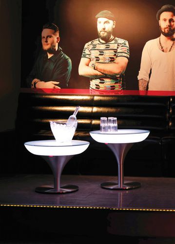 Современный стол для бистро - LOUNGE M 45.55.75.105 - MOREE - из стекла / из ABS / с основанием из анодированного алюминия