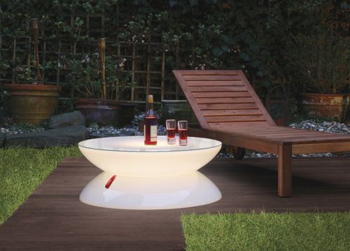 Журнальный столик с подсветкой - LOUNGE - MOREE - уникальный дизайн / из пластика / круглый