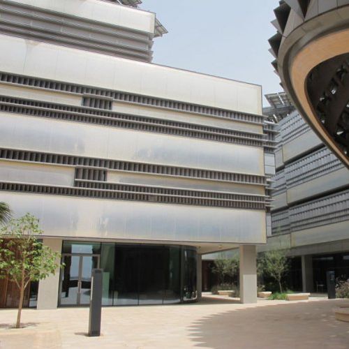 Панельная облицовка фасада - MASDAR INSTITUTE, ABU DHABI - Vector Foiltec - ETFE Texlon® / перфорированная / изоляционная
