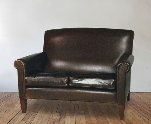 Классический диван - Edward - Kingsgate Furniture ltd - из кожи / с подлокотниками / со съемной подушкой